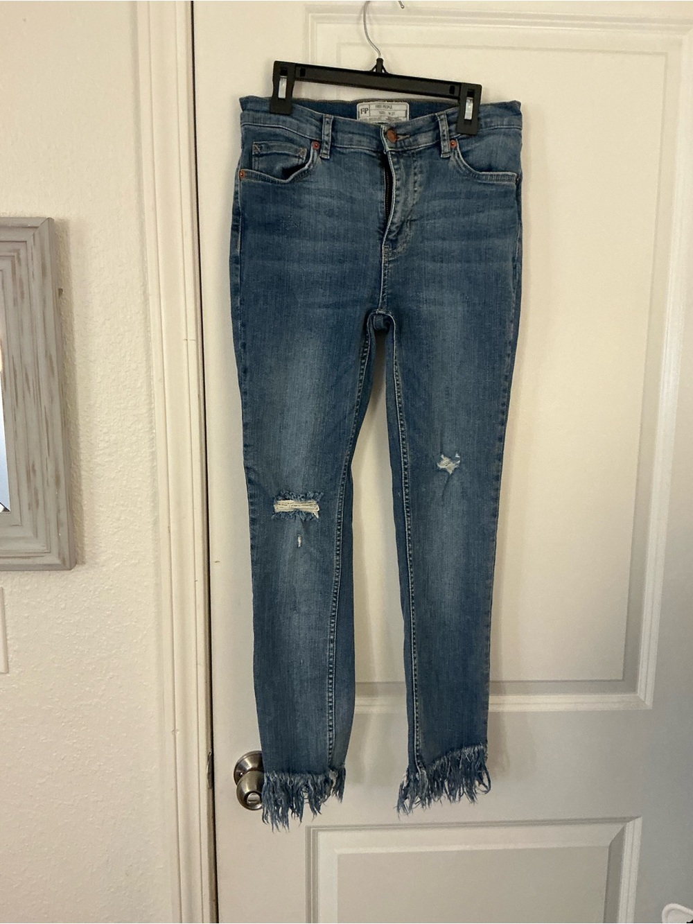 Free People Great Heights Frayed Skinny Jeans Distressed Fringe Blue Size 27